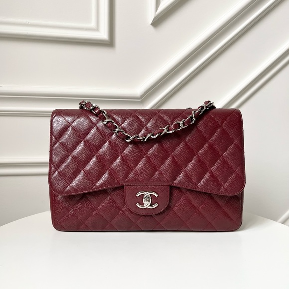 —SOLD—CHANEL JUMBO SINGLE FLAP - Picture 1 of 15